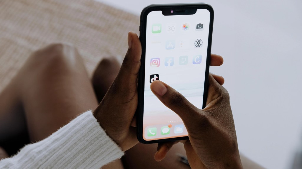 how youtube same as other social media