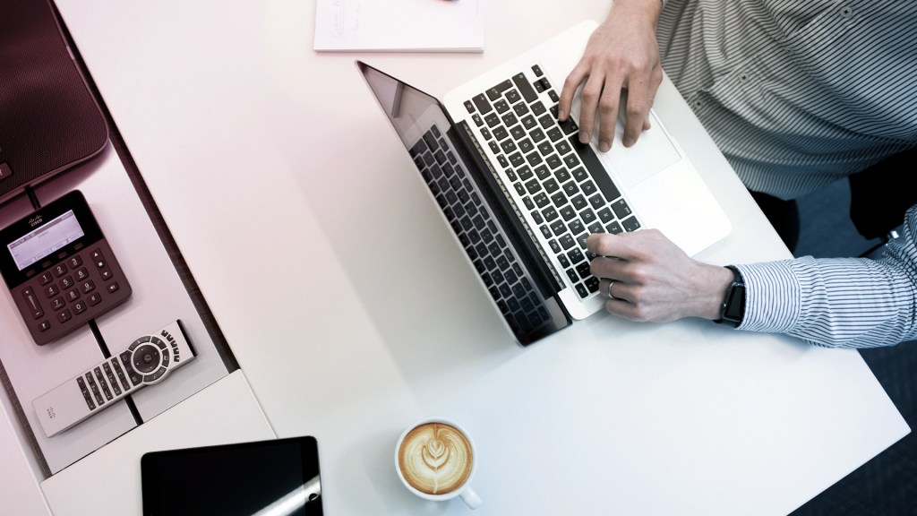 why small businesses use social media